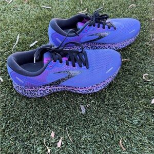 Brooks Ghost 14 Women’s Ebony Black Purple Leopard Size 7.5 Running Sneakers